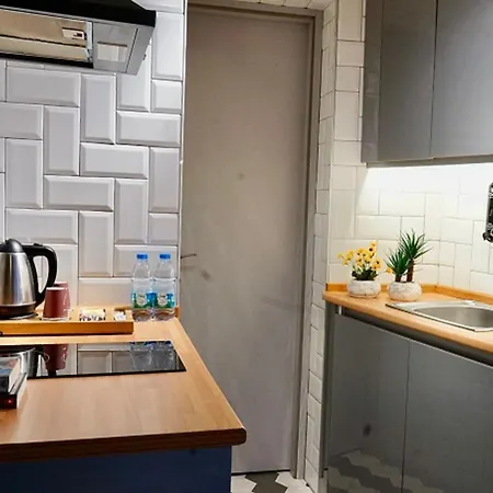 Mantra Pub And فندق