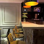 Hotel Mantra Pub And