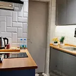 Mantra Pub And Hotel