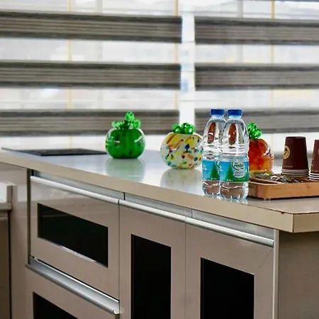 Hotel Mantra Pub And Istambul