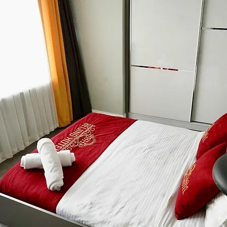 Mantra Pub And Hotel *