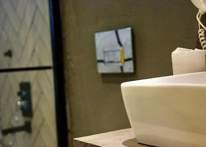 Mantra Pub And Hotel Istambul